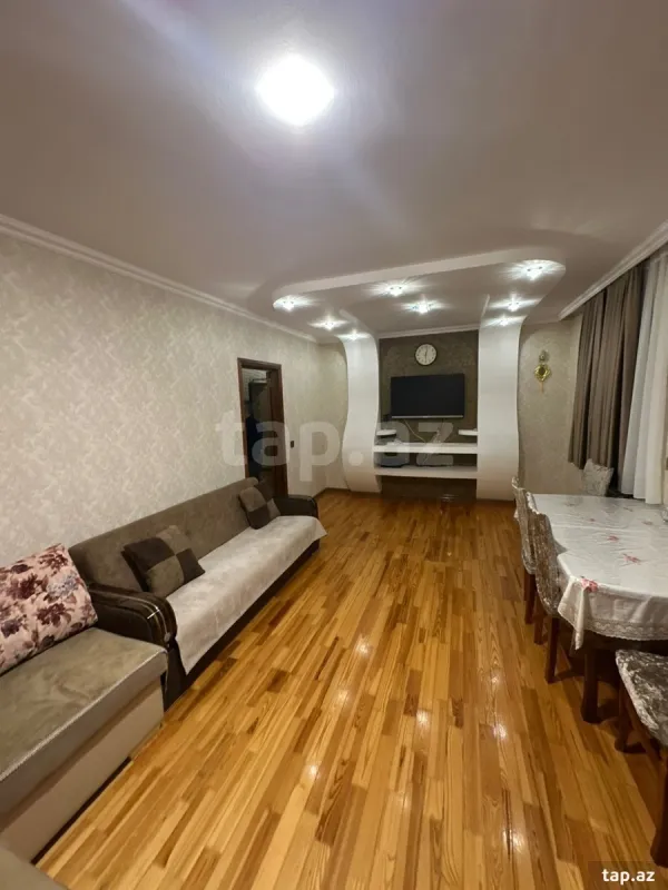 Satılır 5 otaqlı mənzil 90 m²