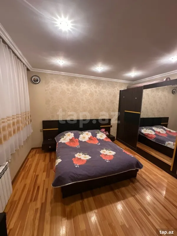 Satılır 5 otaqlı mənzil 90 m²