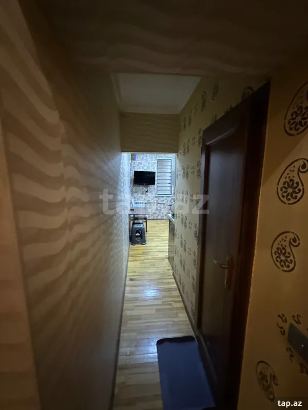 Satılır 5 otaqlı mənzil 90 m²