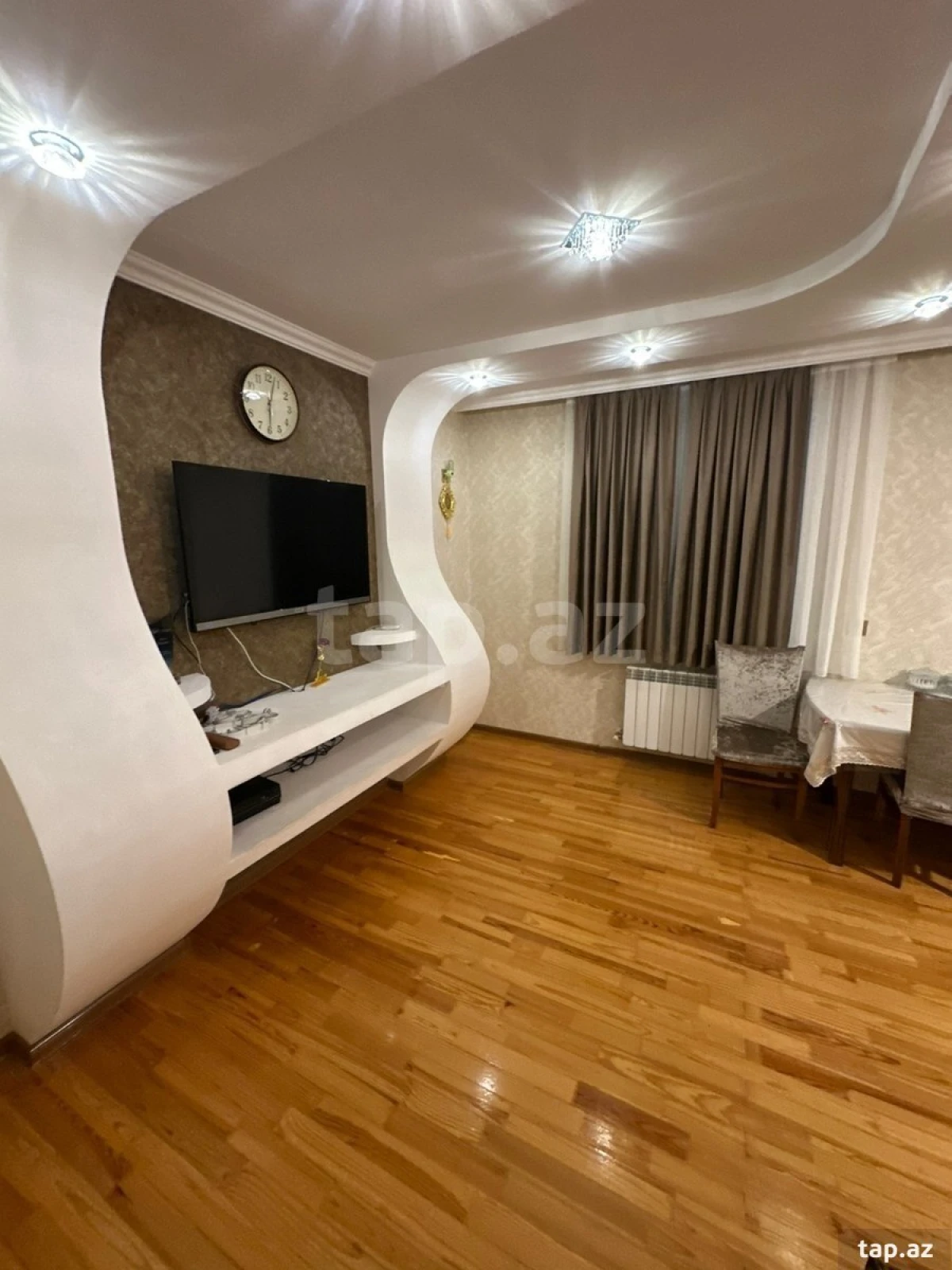 Satılır 5 otaqlı mənzil 90 m²