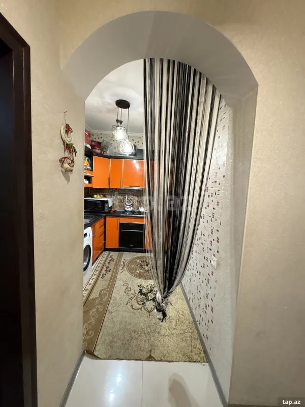 Satılır 2 otaqlı yeni tikili 64 m²