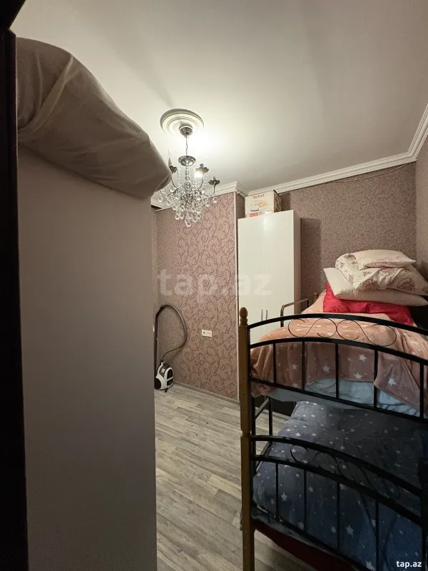 Satılır 2 otaqlı yeni tikili 64 m²