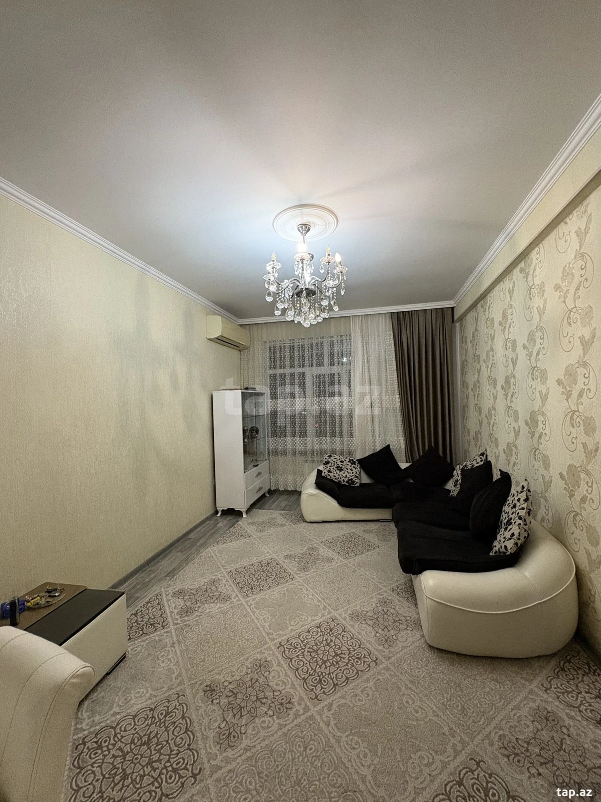 Satılır 2 otaqlı yeni tikili 64 m²