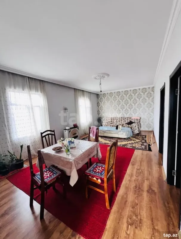 Satılır 3 otaqlı həyət evi