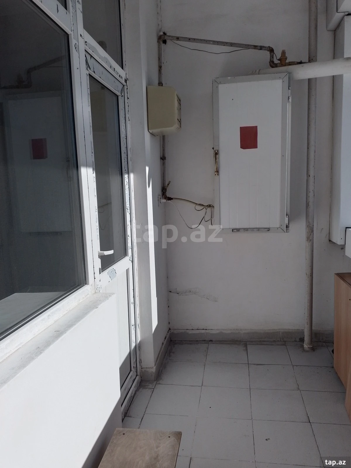 Satılır 3 otaqlı yeni tikili 130 m²