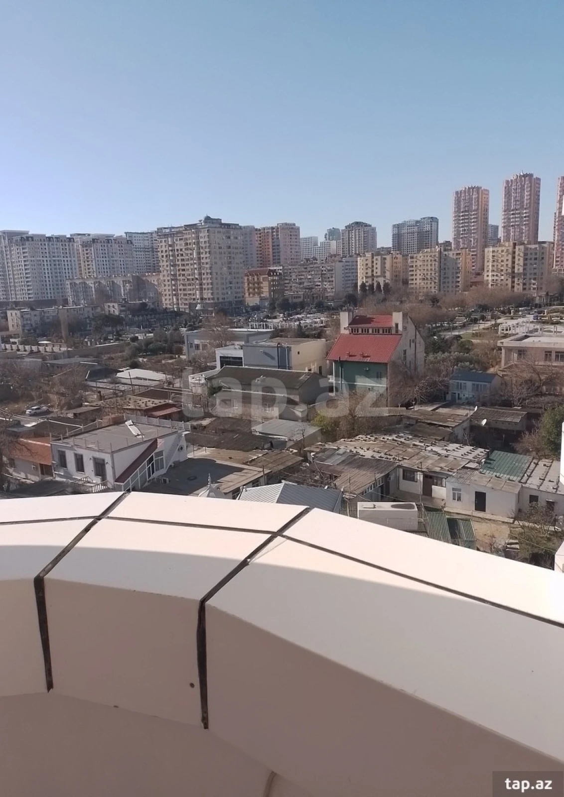 Satılır 3 otaqlı yeni tikili 130 m²