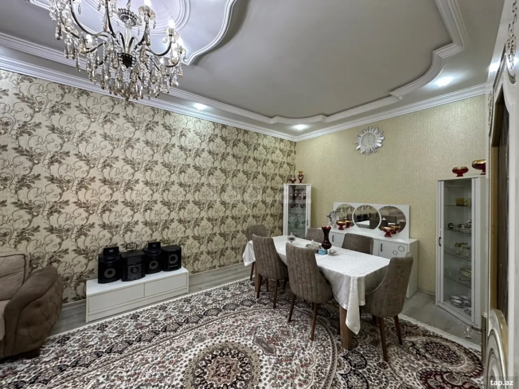 Satılır 4 otaqlı həyət evi 160 m²