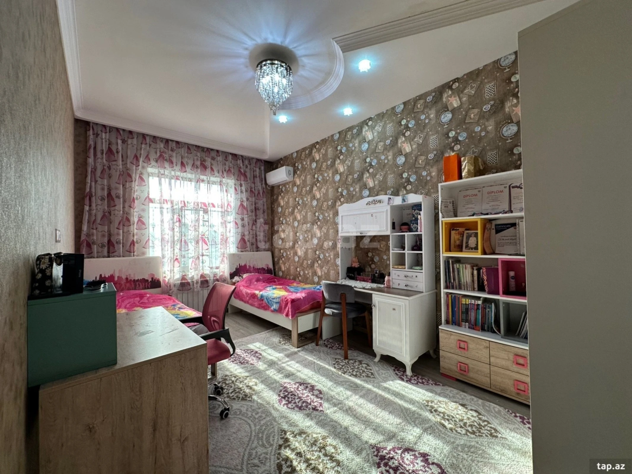 Satılır 4 otaqlı həyət evi 160 m²