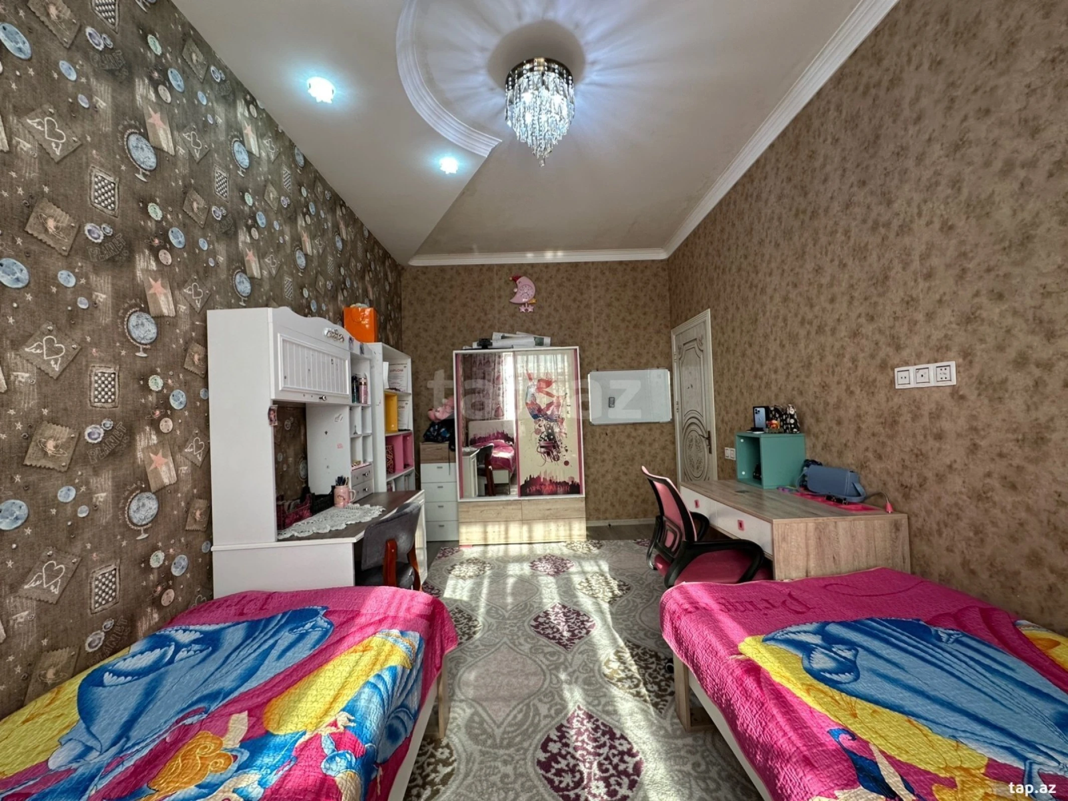 Satılır 4 otaqlı həyət evi 160 m²