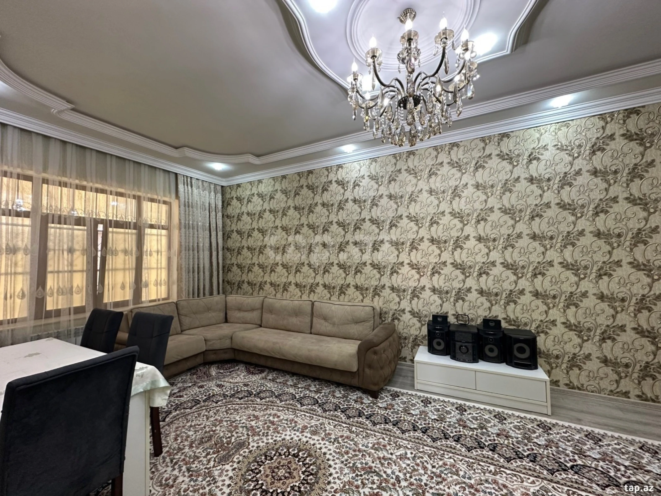 Satılır 4 otaqlı həyət evi 160 m²