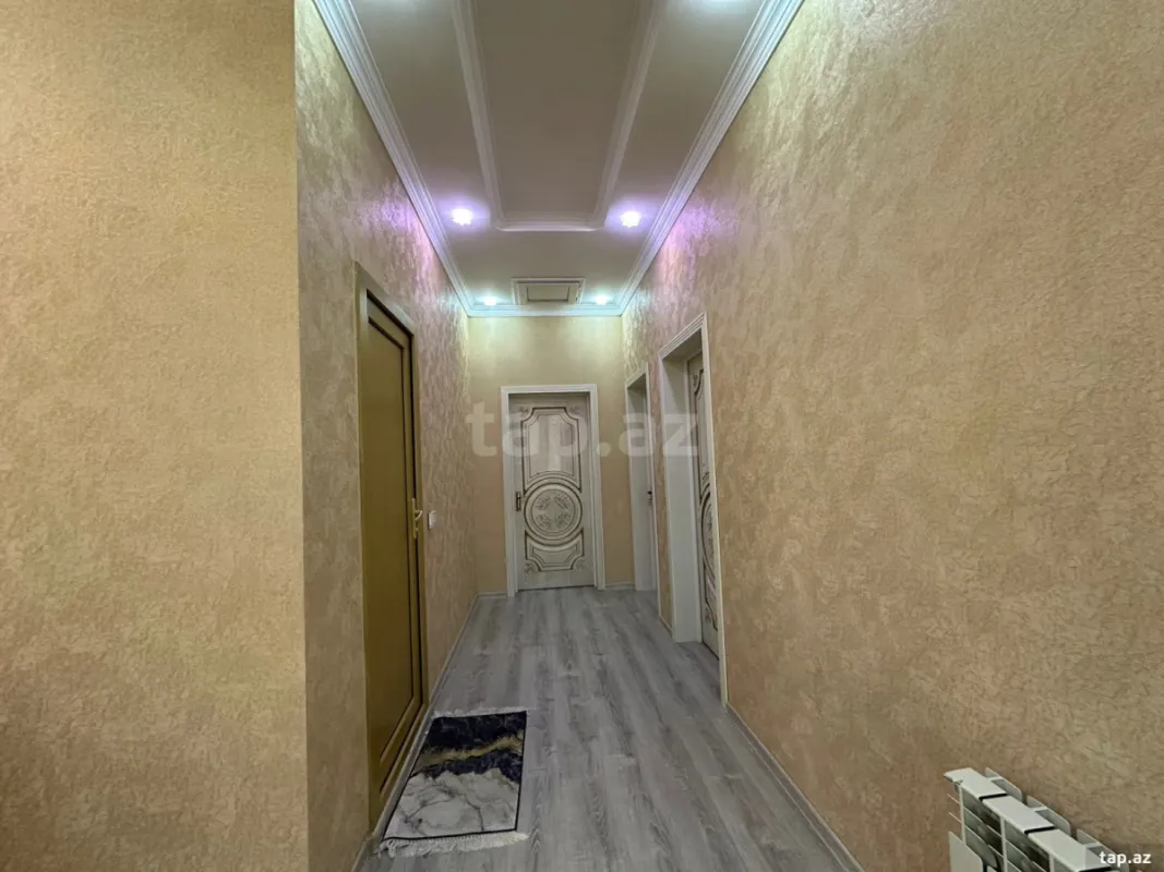 Satılır 4 otaqlı həyət evi 160 m²