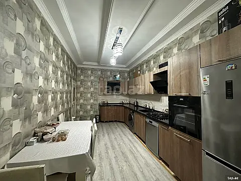Satılır 4 otaqlı həyət evi 160 m²