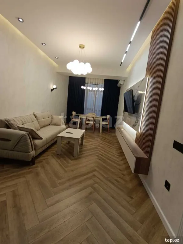 Kirayə verilir 2 otaqlı yeni tikili 70 m²