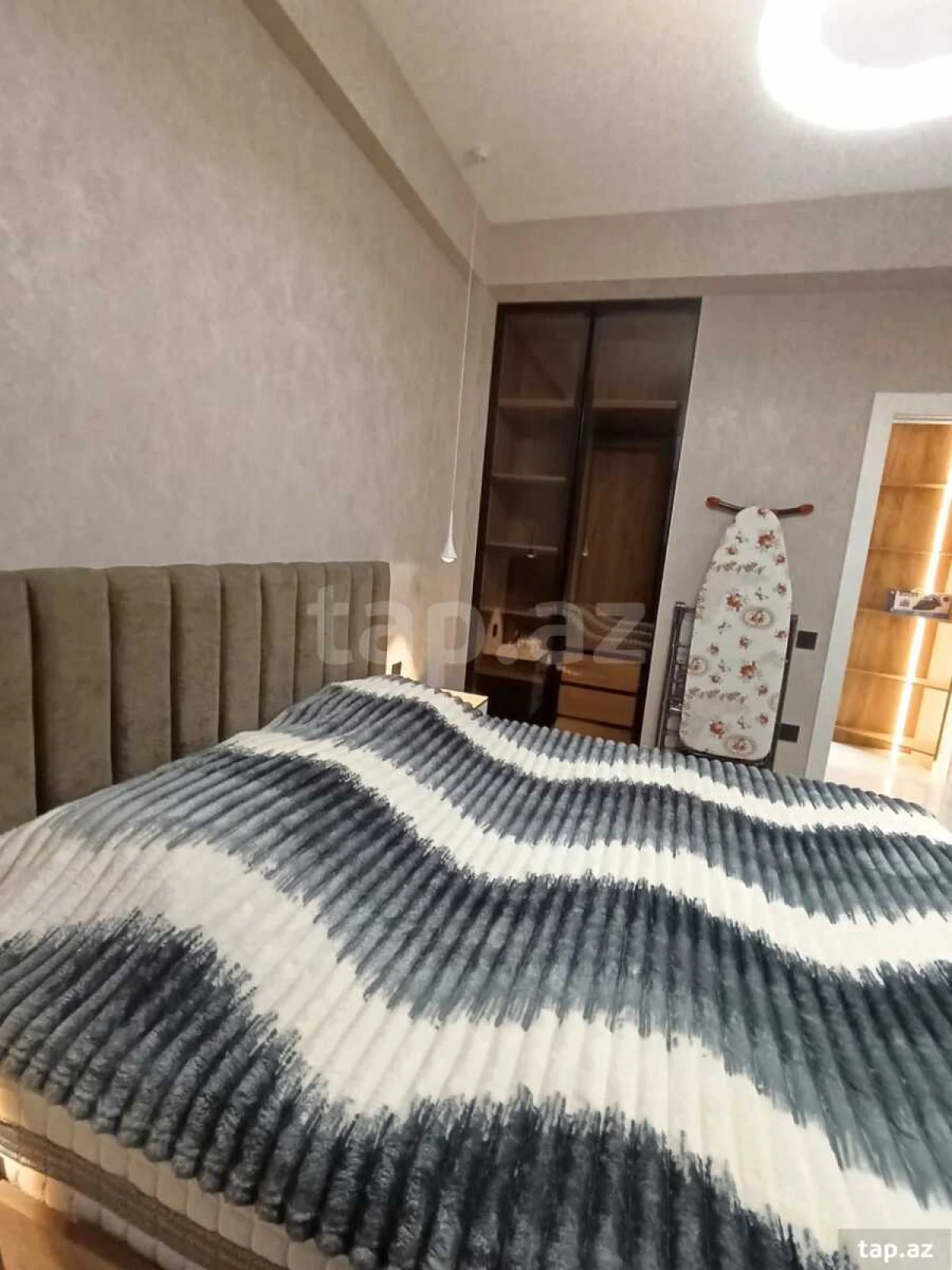 Kirayə verilir 2 otaqlı yeni tikili 70 m²