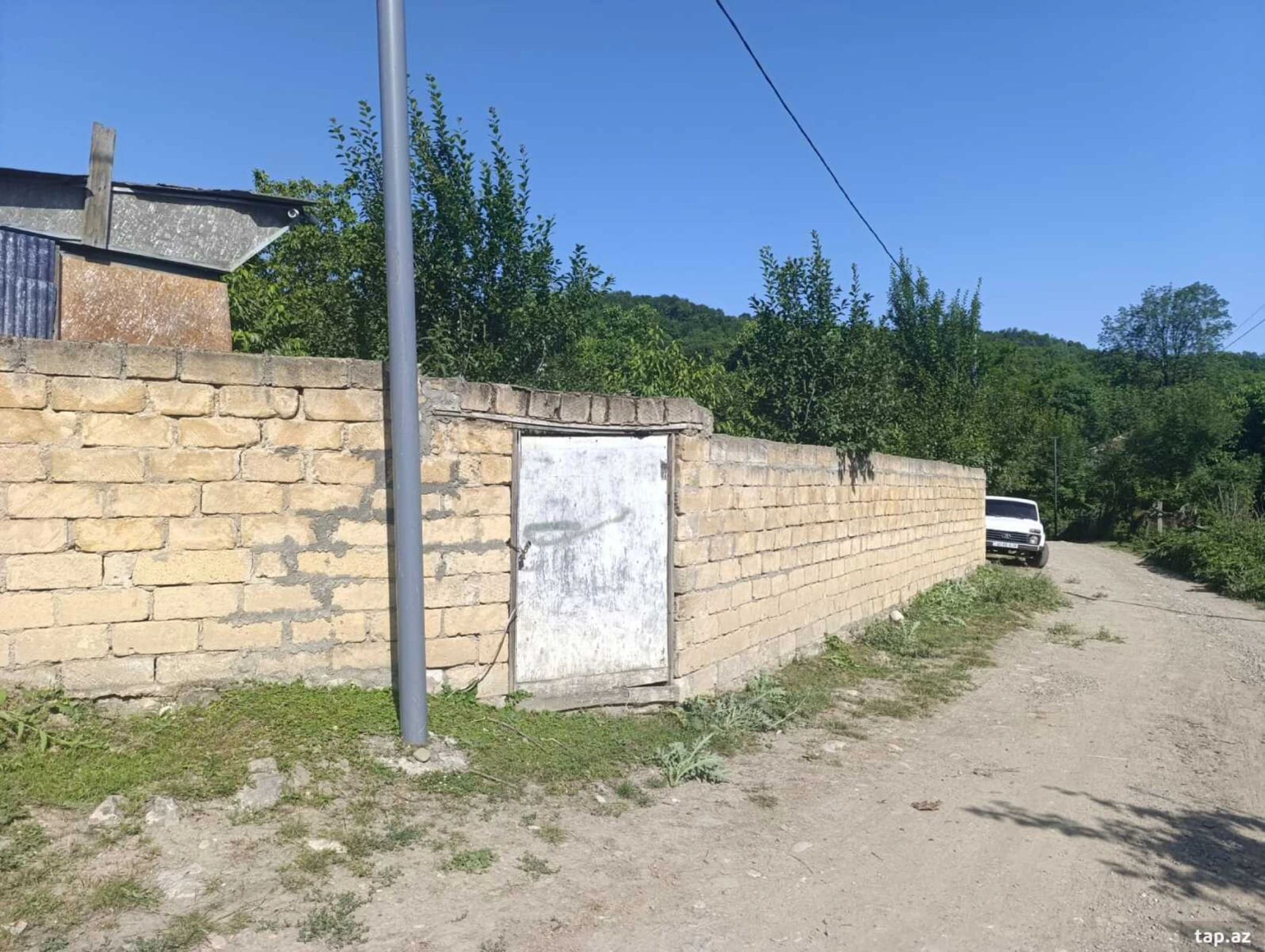 Satılır 5 otaqlı həyət evi