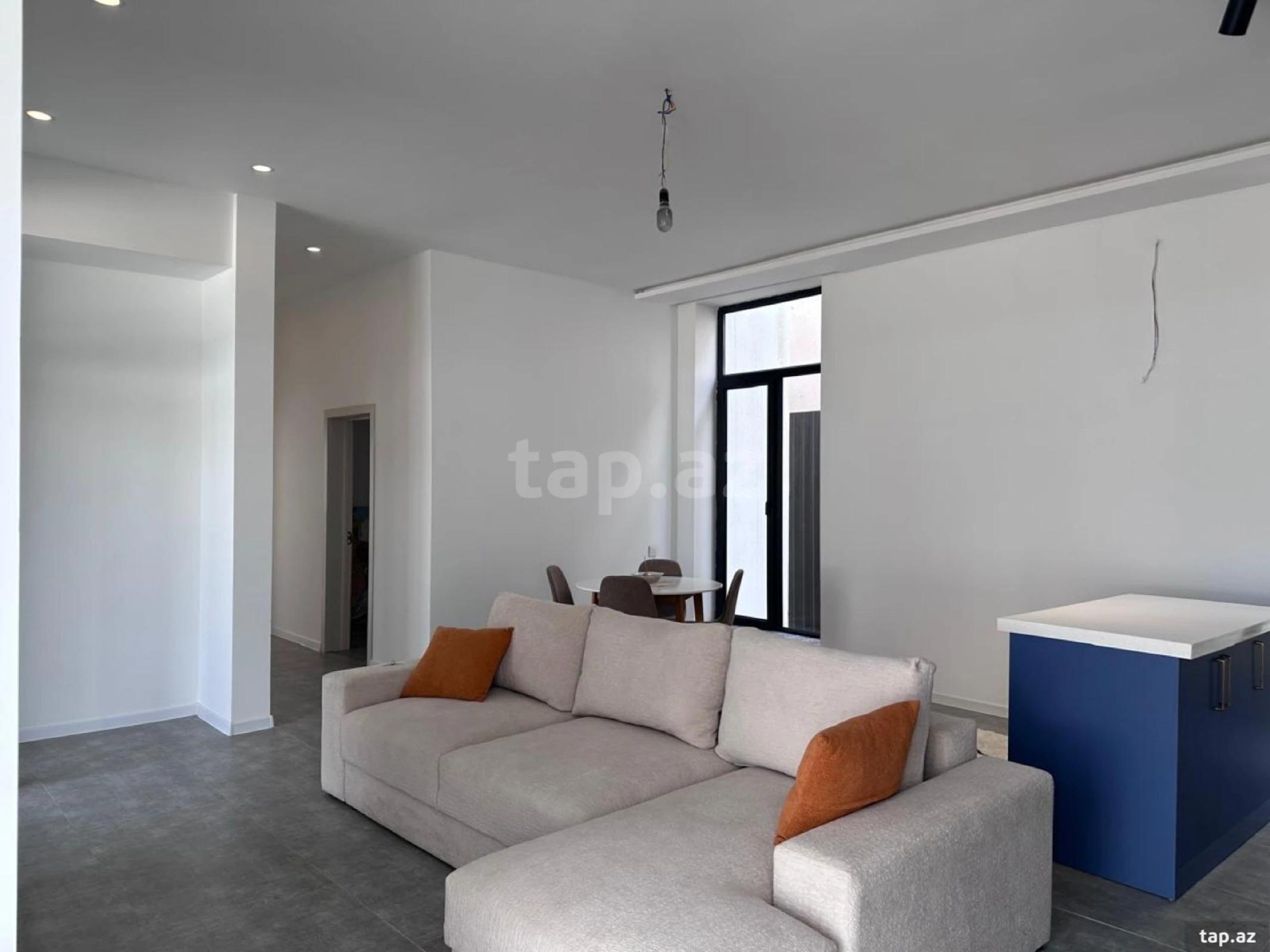 Satılır 4 otaqlı həyət evi