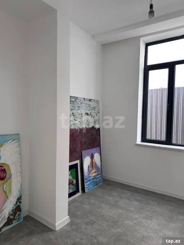 Satılır 4 otaqlı həyət evi