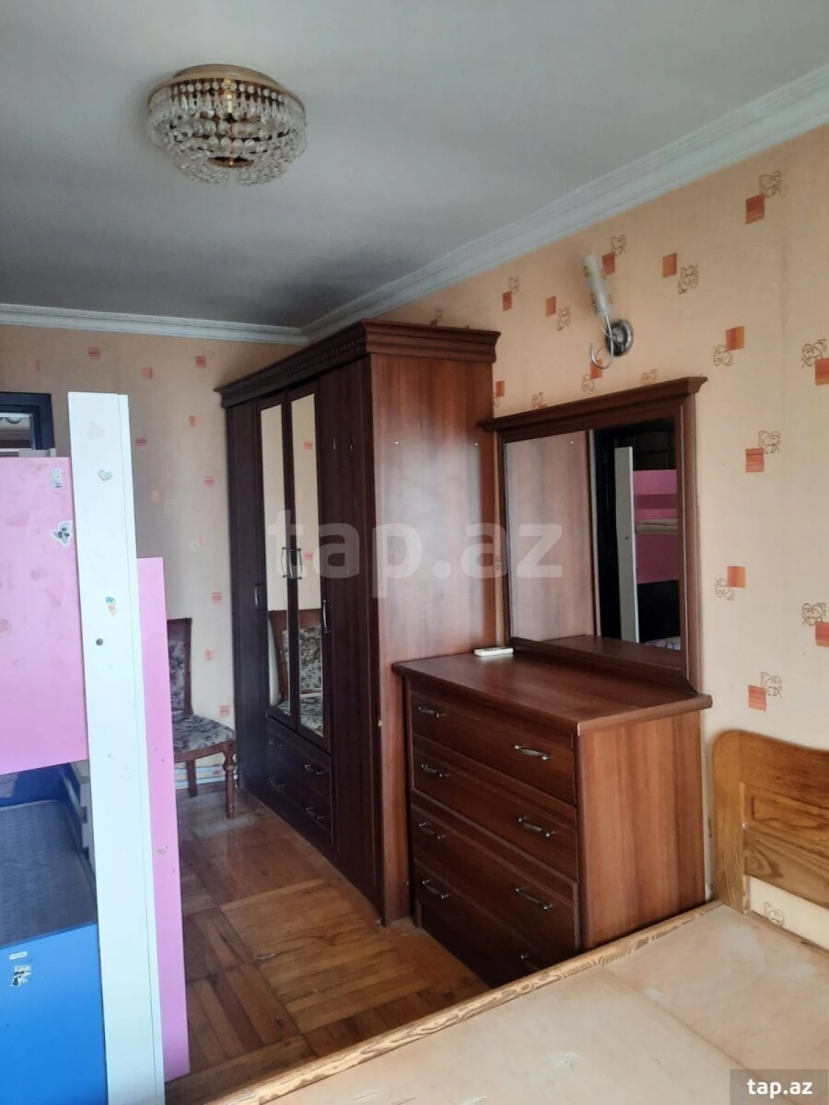 Satılır 2 otaqlı mənzil 55 m²