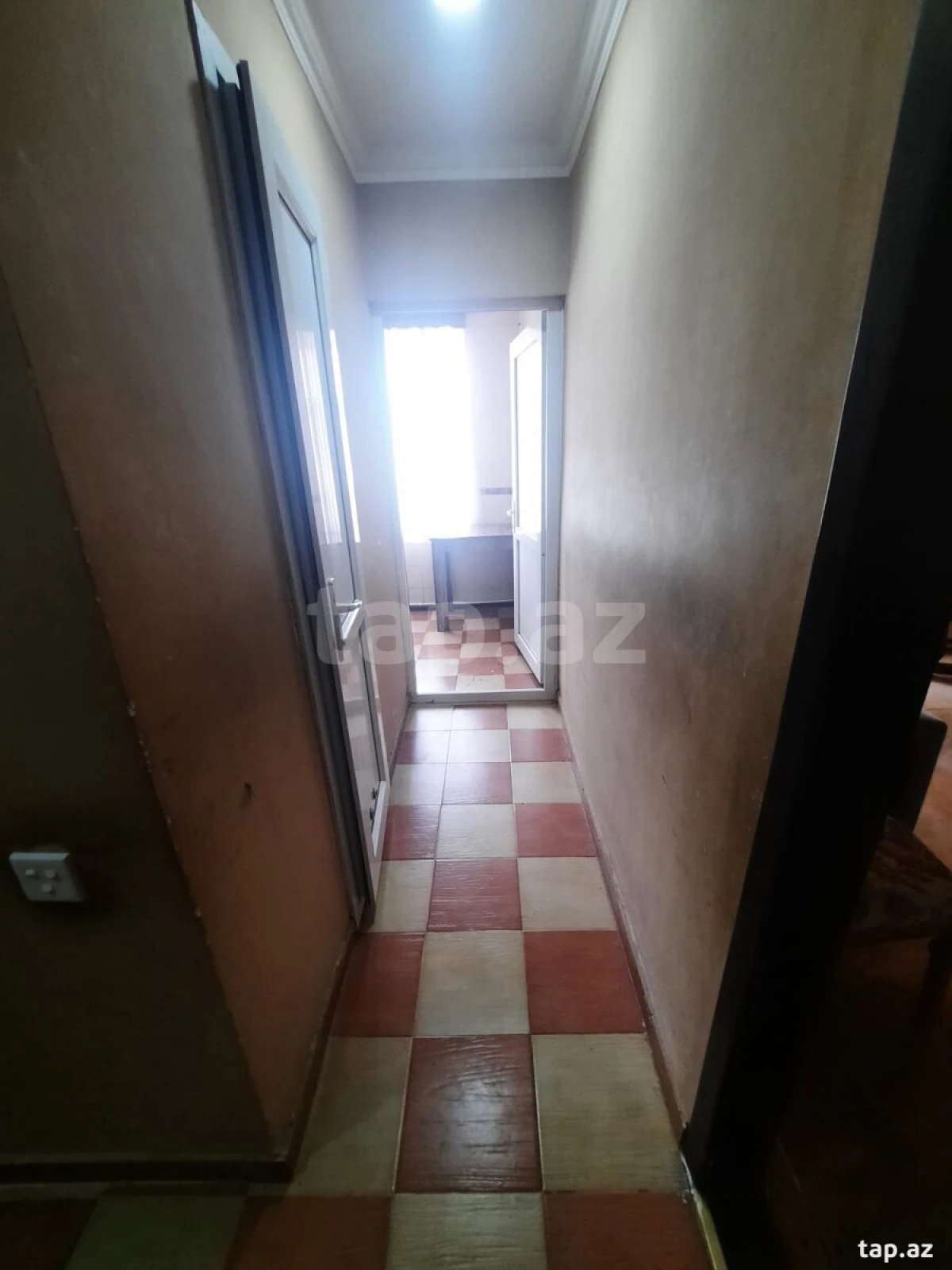 Satılır 2 otaqlı mənzil 55 m²