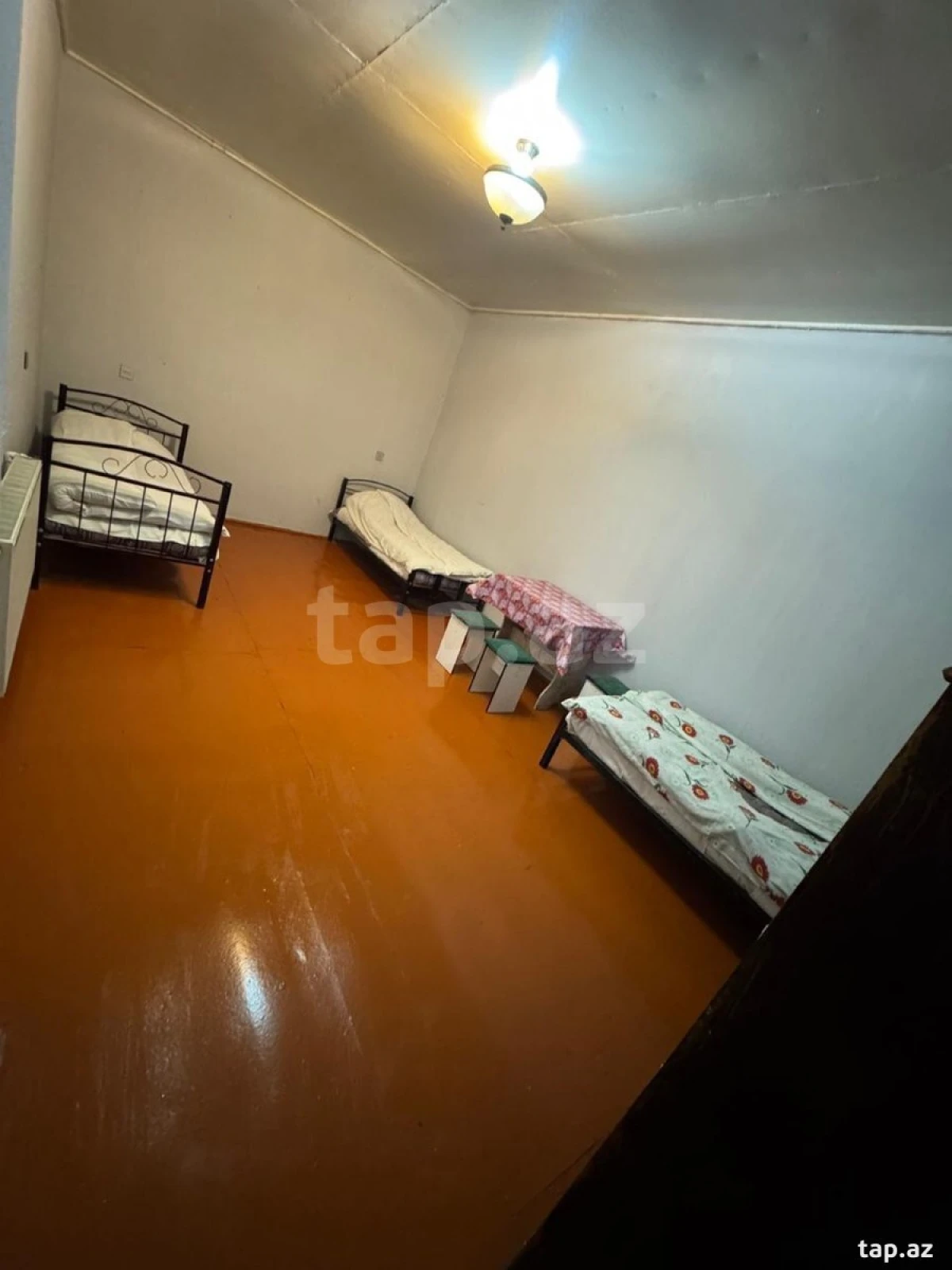 Kirayə verilir 3 otaqlı həyət evi