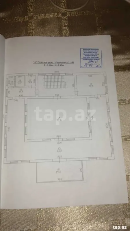 Satılır 6 otaqlı həyət evi 540 m²
