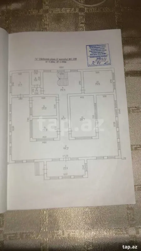 Satılır 6 otaqlı həyət evi 540 m²