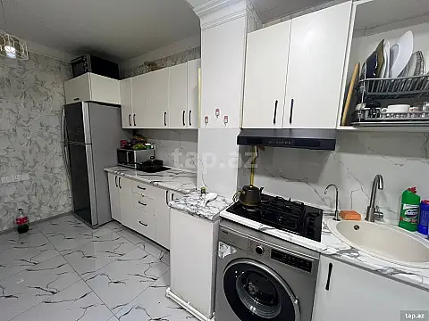 Satılır 4 otaqlı mənzil 80 m² — Bakı, Əhmədli 4 otaq 80.00 m²
