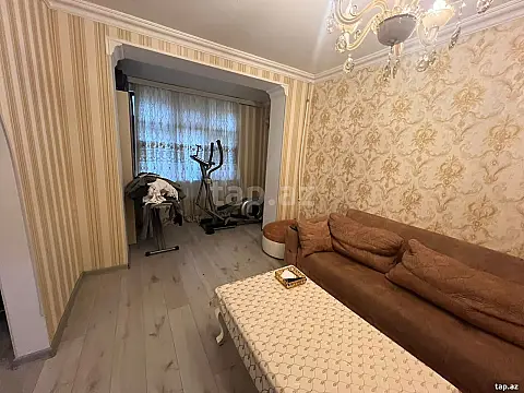 Satılır 4 otaqlı mənzil 80 m²