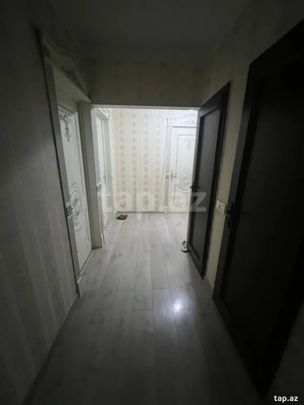 Satılır 4 otaqlı mənzil 80 m²