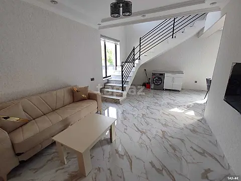 Kirayə verilir 4 otaqlı həyət evi