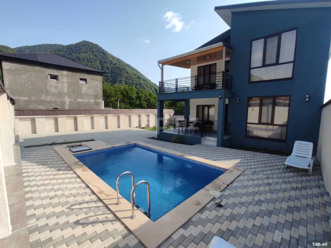 Kirayə verilir 4 otaqlı həyət evi