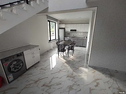 Kirayə verilir 4 otaqlı həyət evi