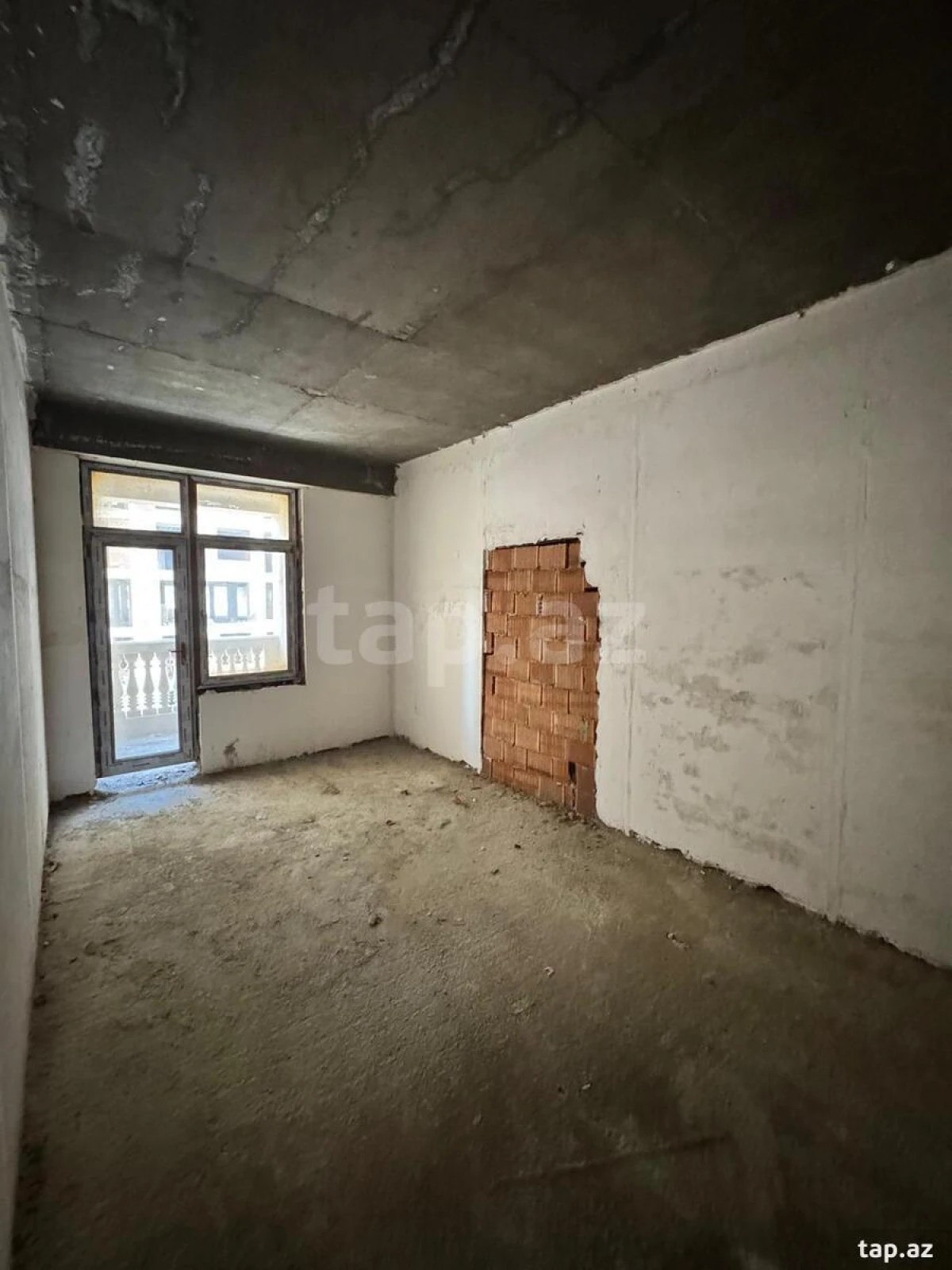 Satılır 4 otaqlı yeni tikili 166.6 m²