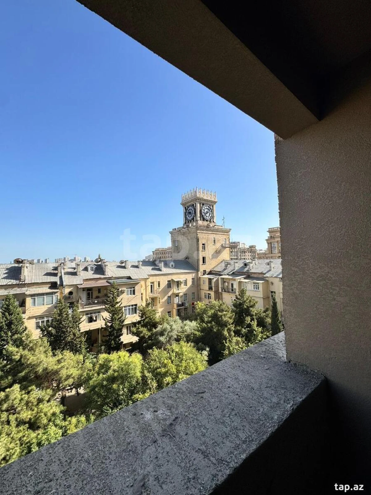 Satılır 4 otaqlı yeni tikili 166.6 m²