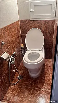 Kirayə verilir 3 otaqlı yeni tikili 200 m²