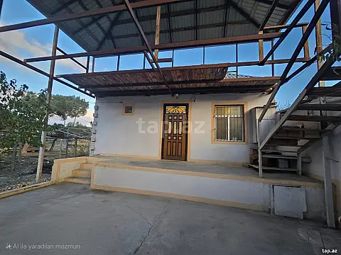 Satılır 3 otaqlı həyət evi