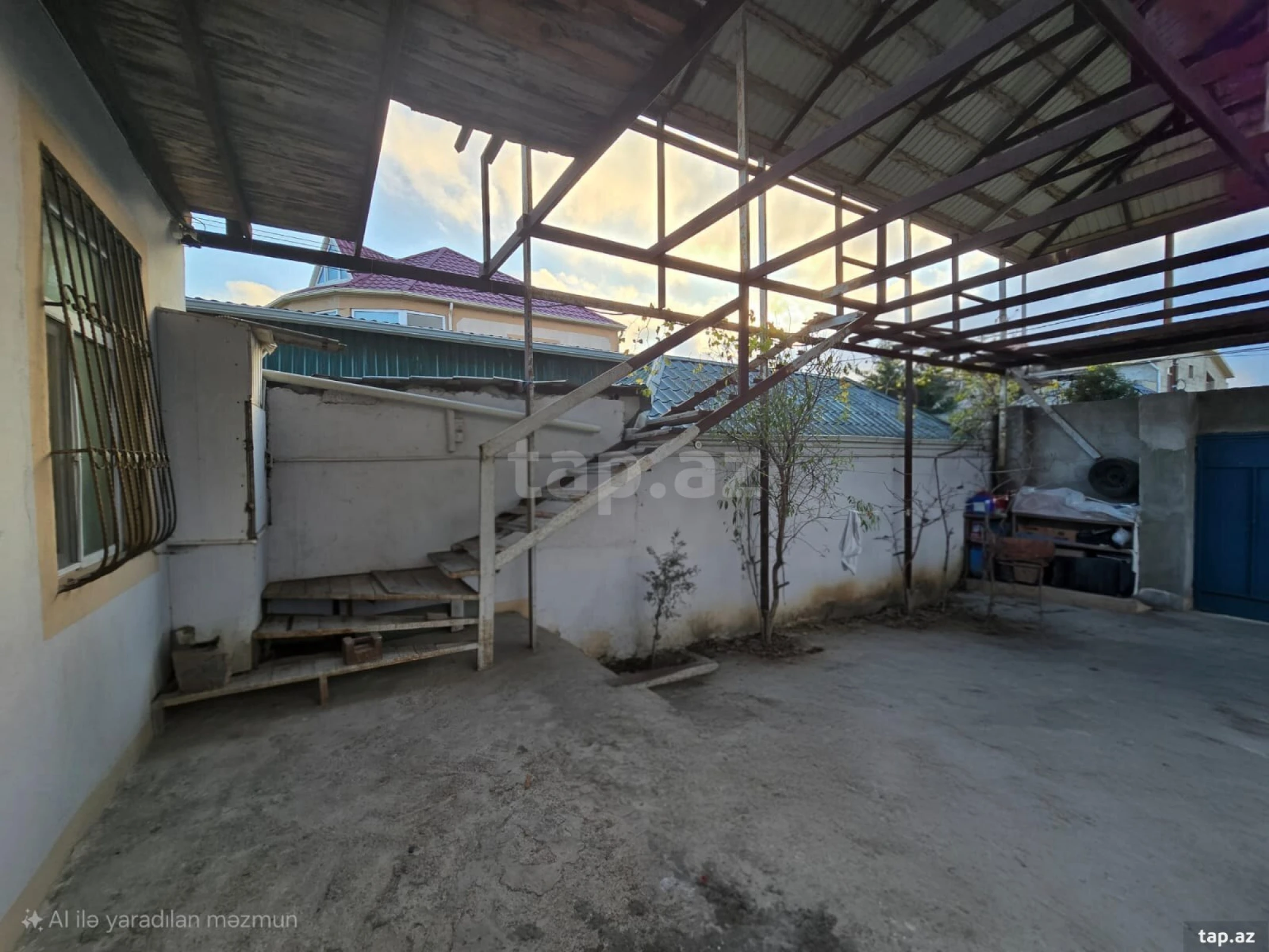 Satılır 3 otaqlı həyət evi