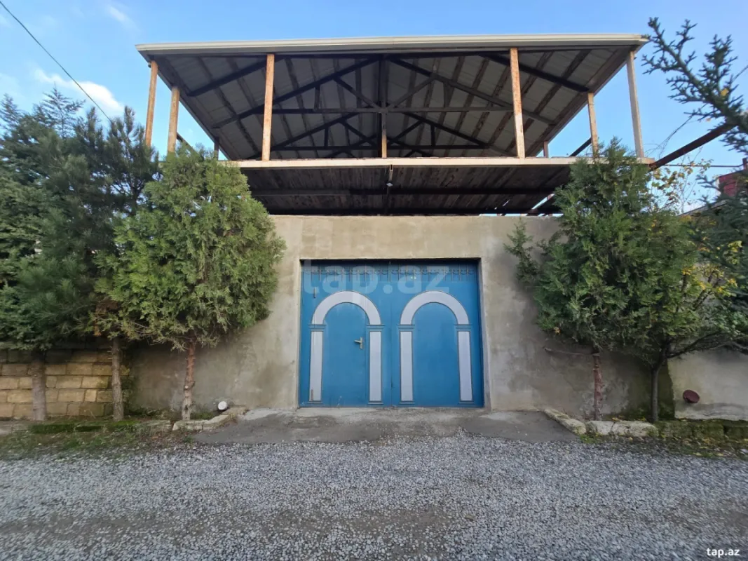 Satılır 3 otaqlı həyət evi