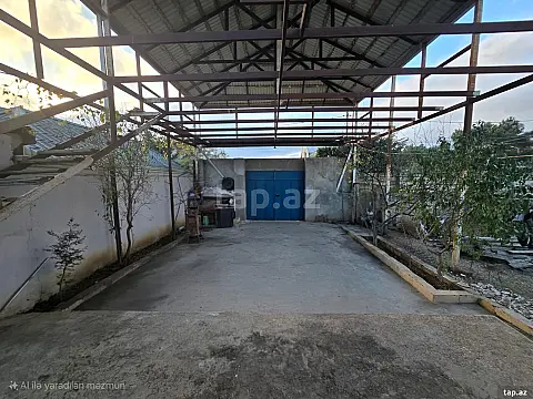 Satılır 3 otaqlı həyət evi