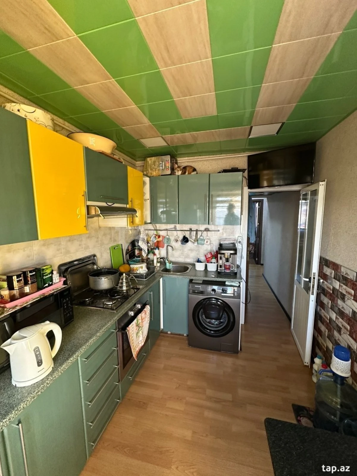 Satılır 4 otaqlı mənzil 85 m²