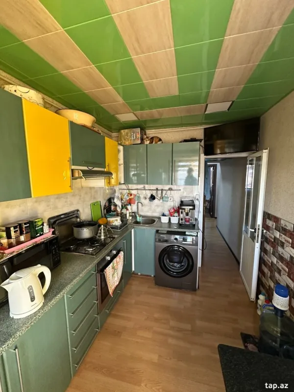 Satılır 4 otaqlı mənzil 85 m²