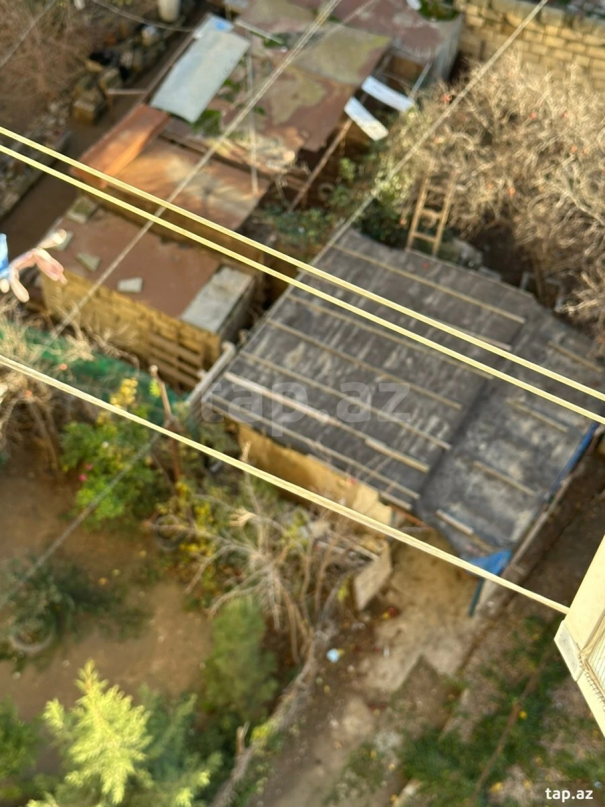 Satılır 4 otaqlı mənzil 85 m²