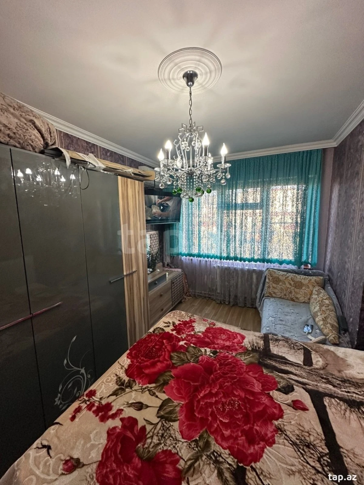 Satılır 4 otaqlı mənzil 85 m²
