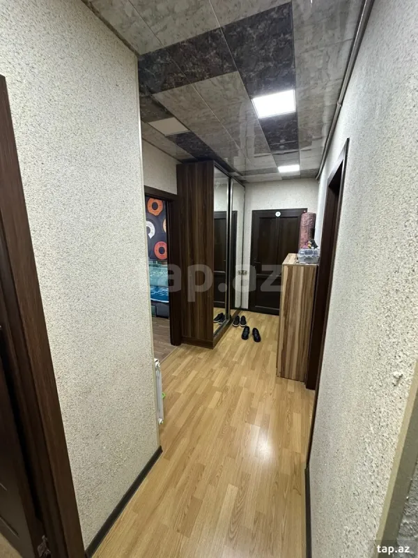 Satılır 4 otaqlı mənzil 85 m²