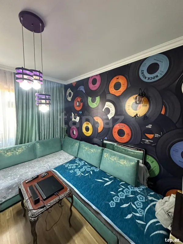 Satılır 4 otaqlı mənzil 85 m²