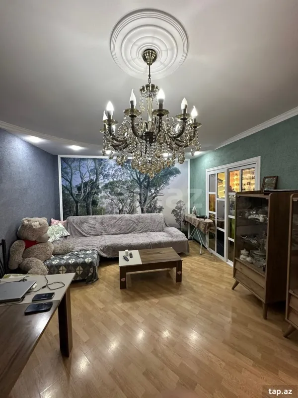 Satılır 4 otaqlı mənzil 85 m²