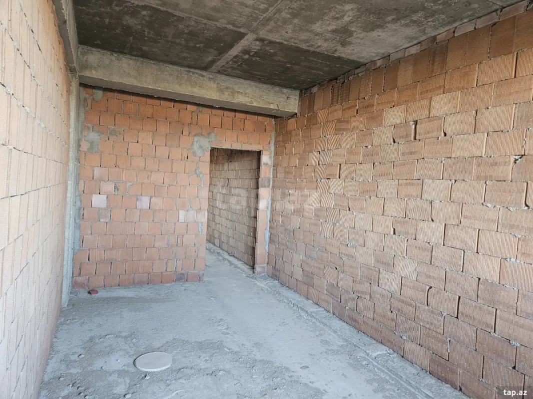 Satılır 3 otaqlı yeni tikili 88 m²