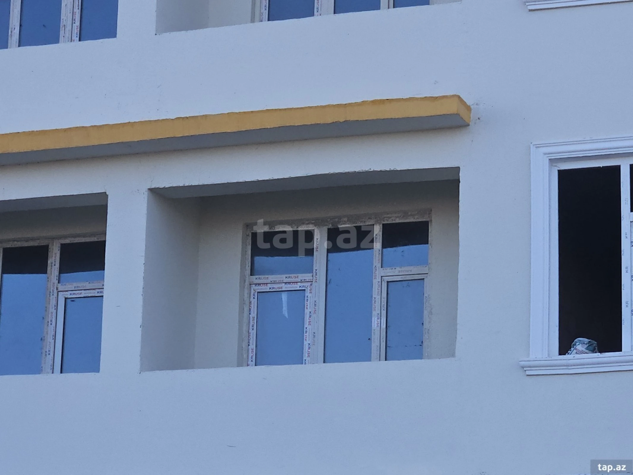 Satılır 3 otaqlı yeni tikili 88 m²