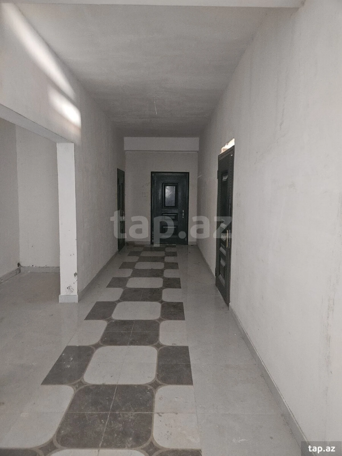 Satılır 3 otaqlı yeni tikili 88 m²