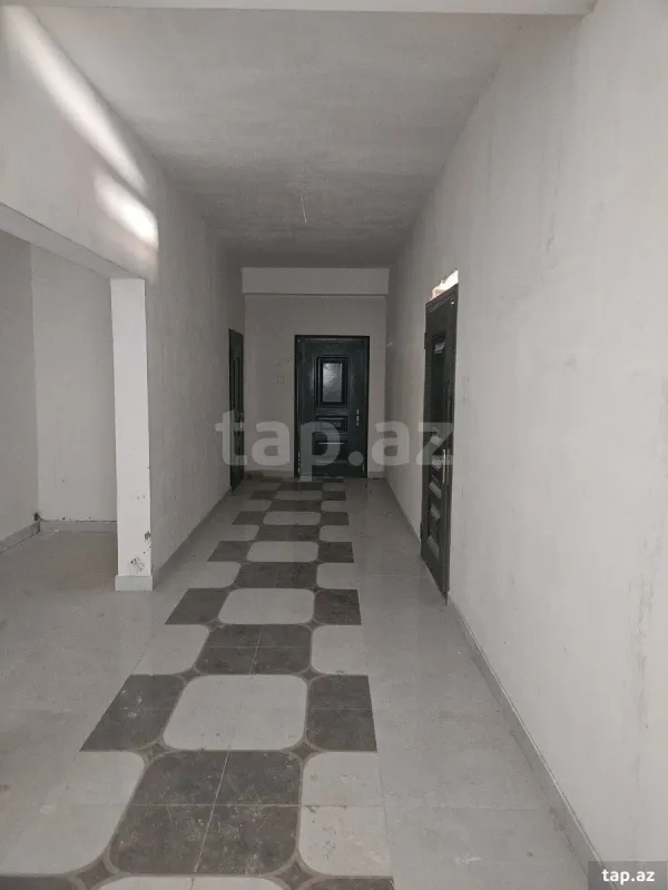 Satılır 3 otaqlı yeni tikili 88 m²